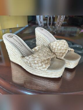 Antonio Melani Wedge Sandals